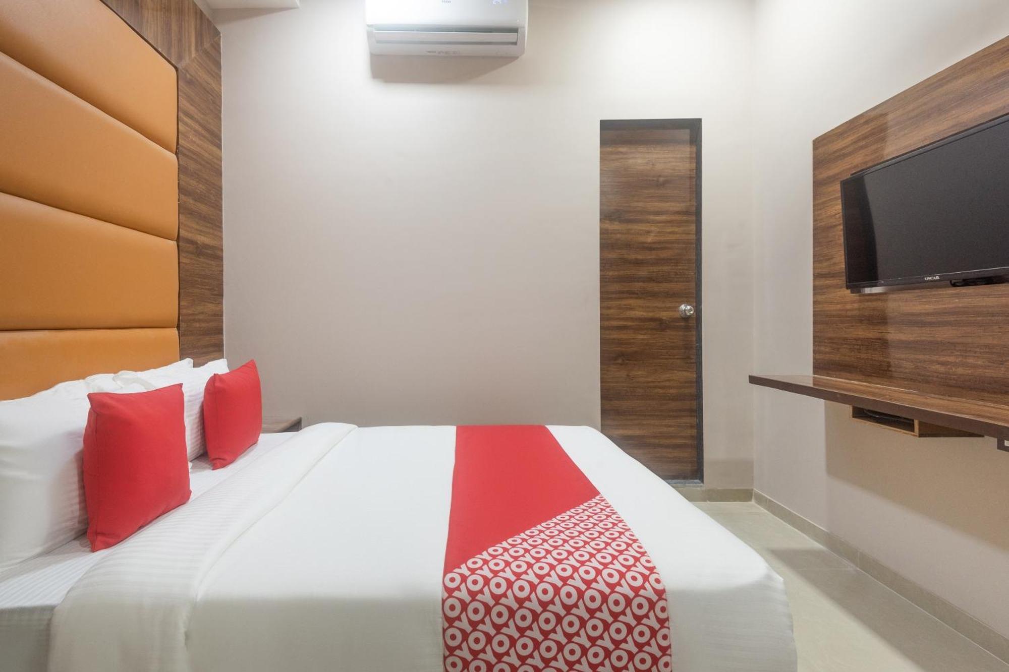 Hotel Blue Executive Near Chhatrapati Shivaji International Airport Mumbai Ngoại thất bức ảnh