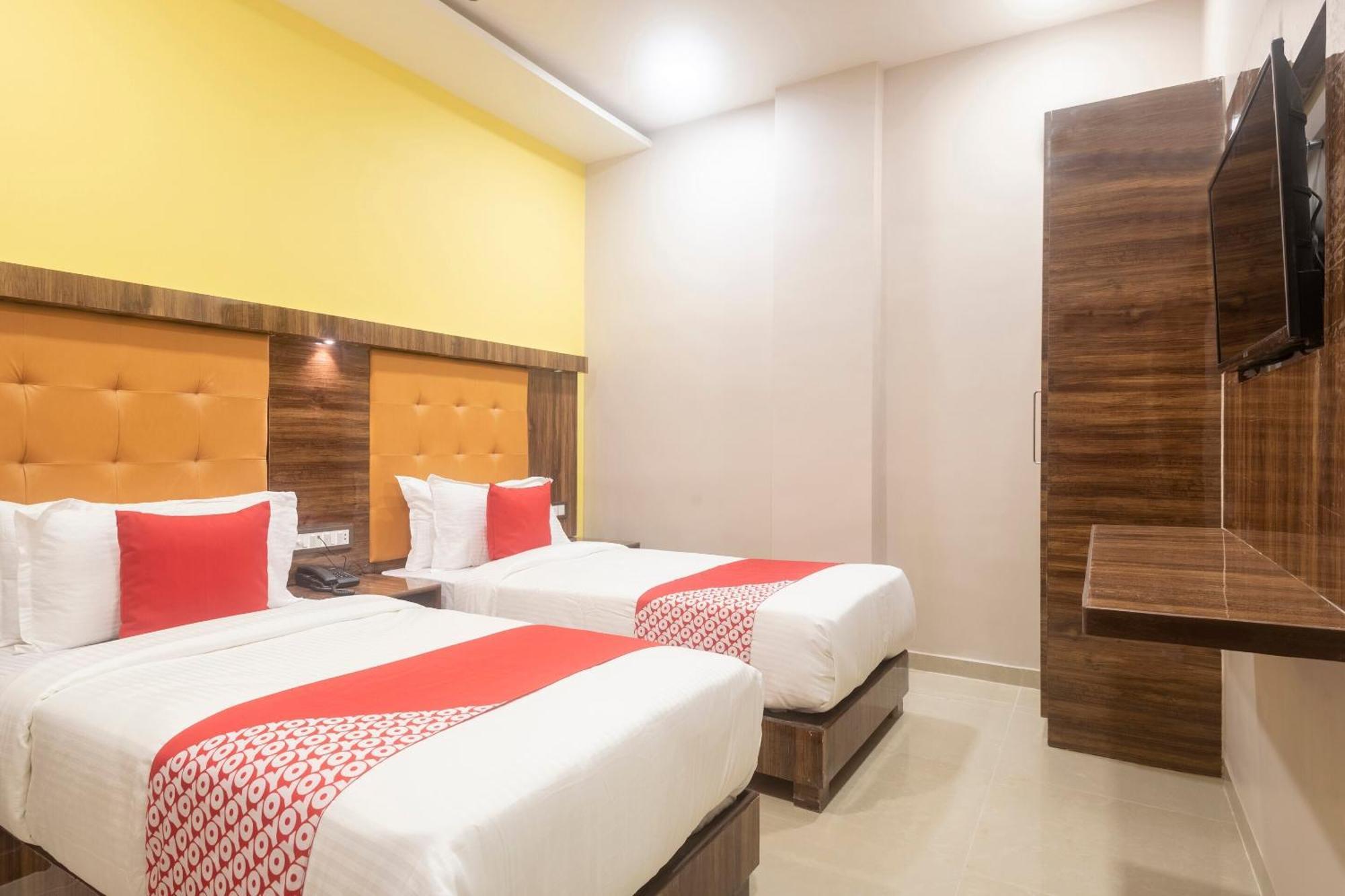 Hotel Blue Executive Near Chhatrapati Shivaji International Airport Mumbai Ngoại thất bức ảnh